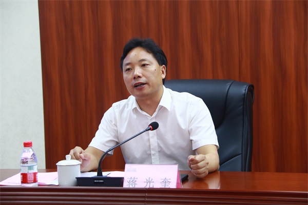 蒋光奎讲话.JPG